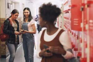 How teen friendships may predict self harm